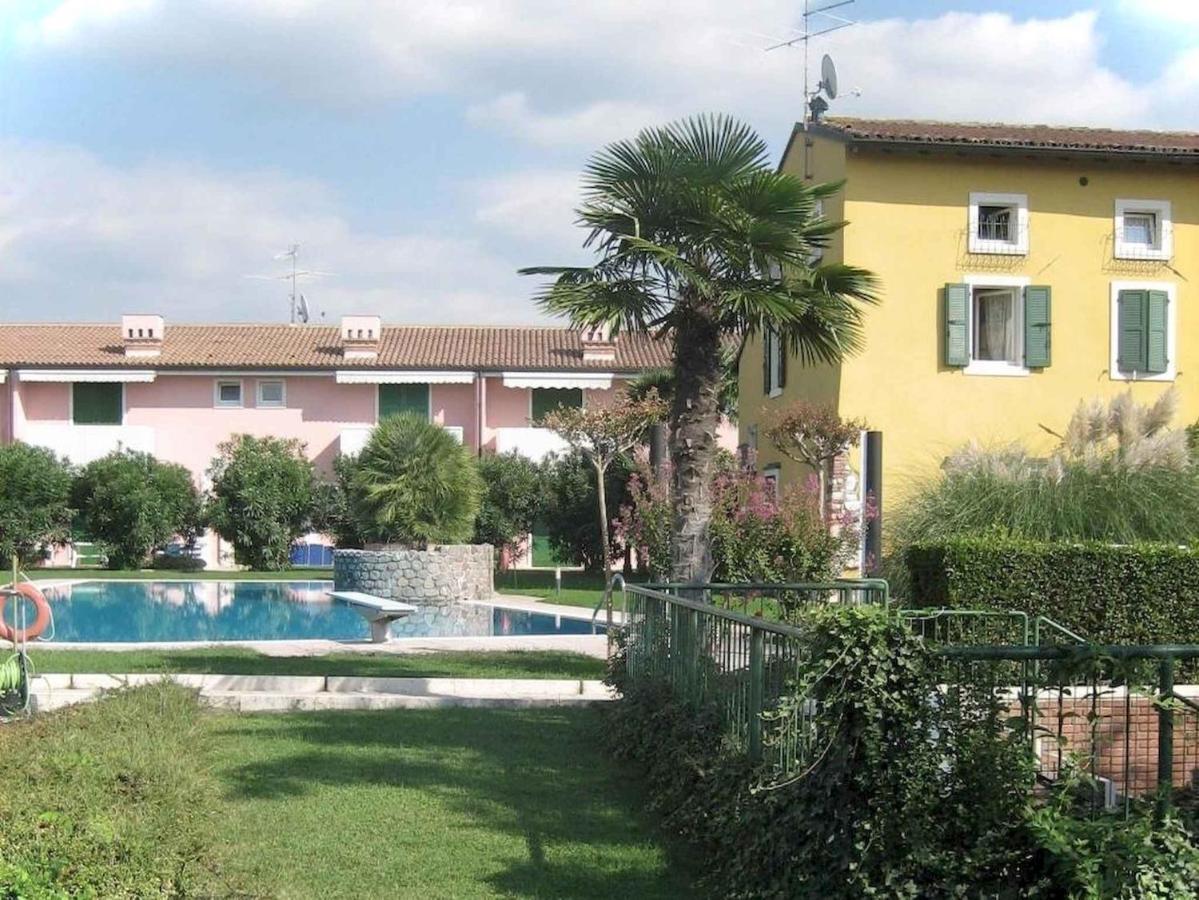 Apartment In Lazise/Gardasee 21982 Eksteriør billede
